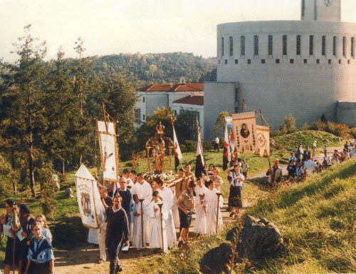 Banni&egrave;res 2000 - bann2000 - bapt&ecirc;me de Clovis en 496
