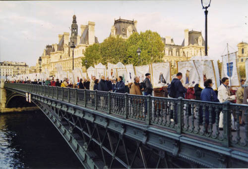 Banni&egrave;res 2000 - bann2000 - bapt&ecirc;me de Clovis en 496